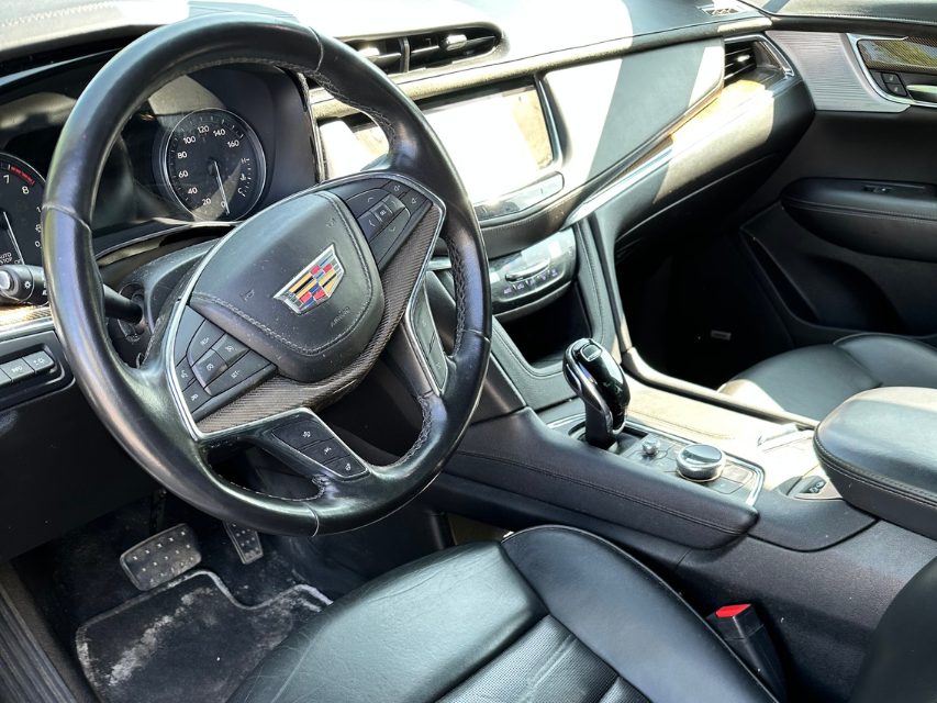 SUV